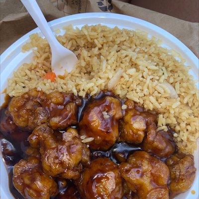 General Tso's Chicken Lunch Special