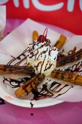 Churros Plate - IG: @nelson_eats