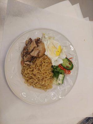 Dry Mi Goreng noodle with 5 spice chicken, egg, and veggies