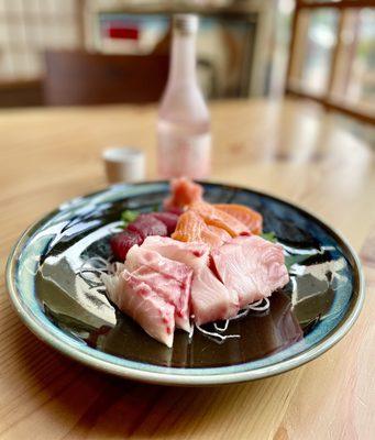 Assorted Sashimi (small)