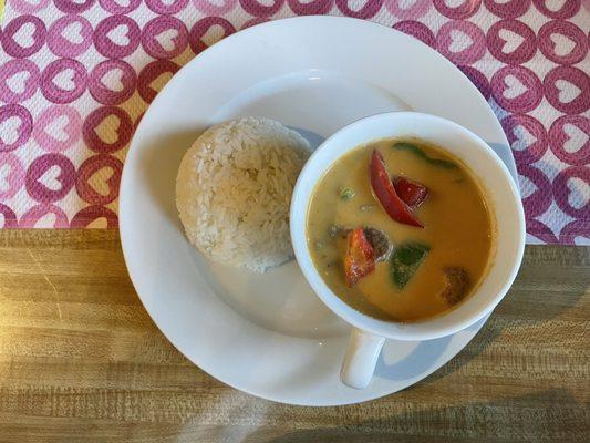 Panang beef curry ($7.95 USD)