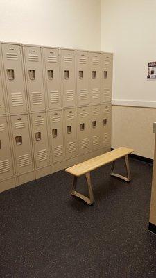 Plenty of Lockers.  Clean and spacious.