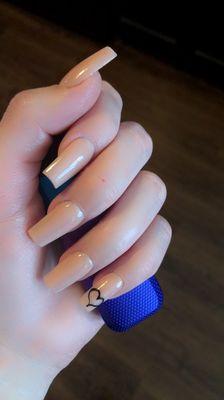 Square with Natural Nude color