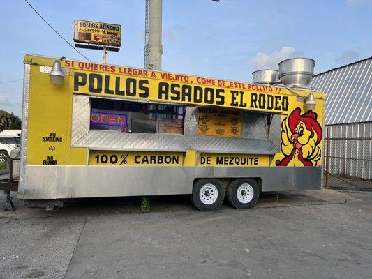 Pollo Asado El Rodeo