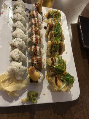 2 rolls for my husband, who is not vegan.  The roll with no toppings is an avocado peanut roll.  It was delicious!