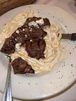 Fettuccine Gorgonzola with steak