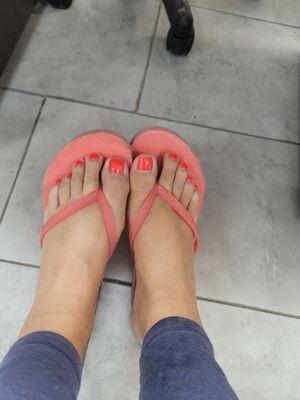 Spicy Orange toes