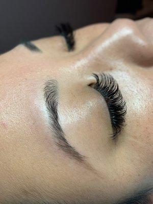 Lash extensions by Le