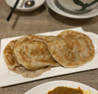 Additional order of plain roti (you get 3 pieces without sauce for those who love the roti by itself)