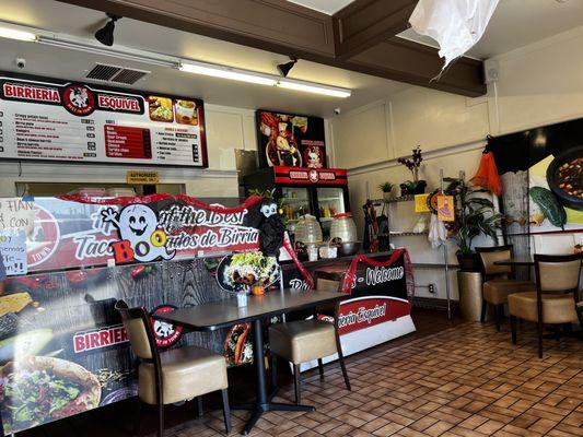 Cute seating area and pick up counter