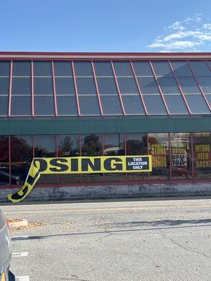 Store closing in Wappingers Falls NY