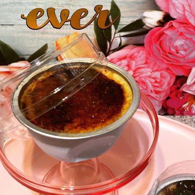 Brulee LA vanilla Creme Brulee - the perfect Brulee so delicious