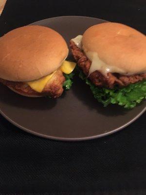 Deluxe chicken sandwiches