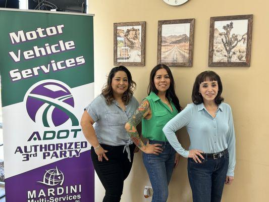 Elizabeth, Raquel and Laura, tons of experience and knowledge .Dealer , Auctioneer, Services. We are dedicated and efficient.