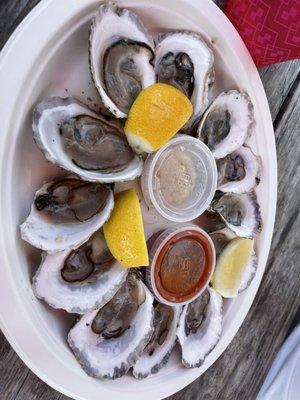 $30 for a dozen oysters