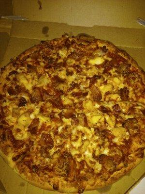 chicken and bacon, was nice and hot. received pizza in 48 mins