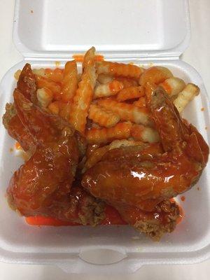 Chicken wings with mumbo sauce