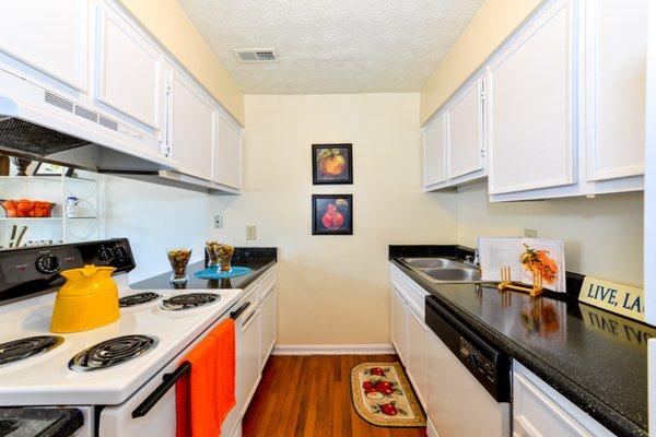 Morrowood Townhomes - Model Kitchen