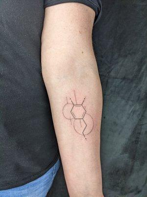 Tatoo of a dopamine molecule