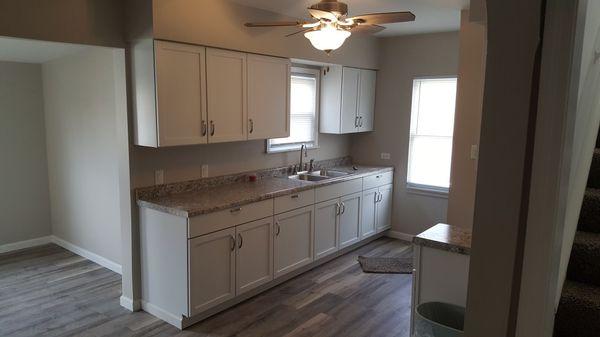 Vinyl Plank Flooring and Cabinet installation