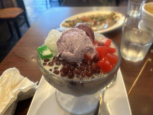 Halo halo (massive)