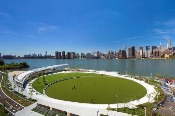 Hunters pointe Park Long Island city Douglas Elliman real estate