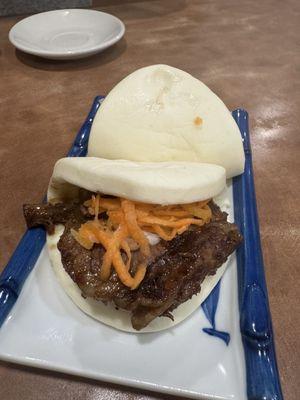 Brisket bao