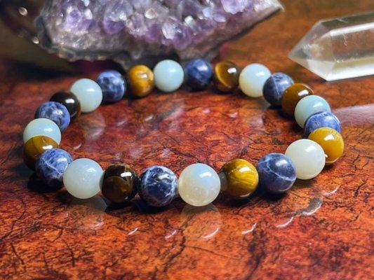 Sodalite, Tiger's eye, Flourite