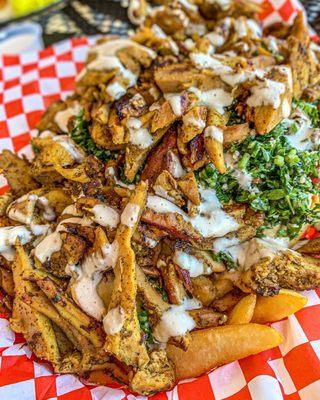 Shawarma Fries (IG: @foodwithbros)