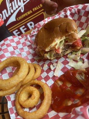 Cheeseburger and onion rings.