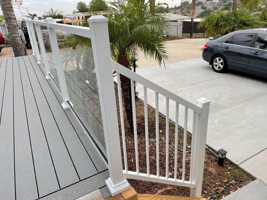 Aluminum railing