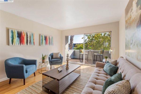 For Sale by Richard Kim!
 325 Kitty Hawk Rd, Alameda, CA 95401
 Learn More:
 https://www.325kittyhawk316.com