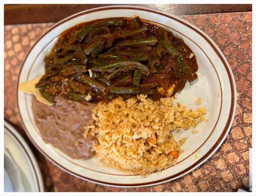 Nopalitos en Salsa Chipotle Plate