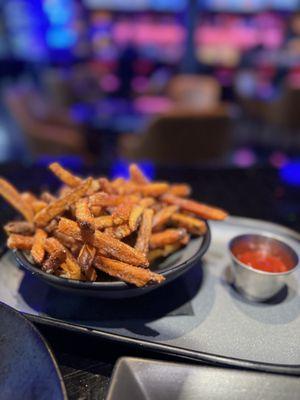 Garlic Truffle Fries