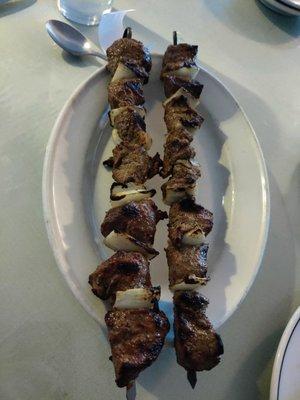 Shawarma lamb. Succulent and flavorful! I asked for no rice. So good with the yogurt side.