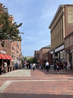 Busy Essex street