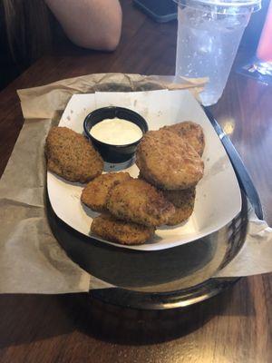 Fried pickles (some were eaten)