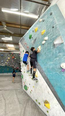 Oahu Bouldering Gym