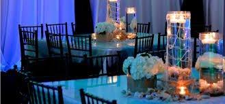 Love the table settings.