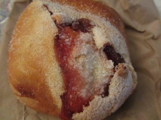 Bread with guava jelly filling