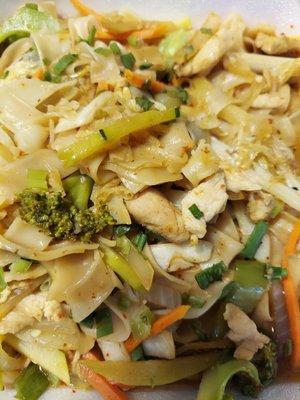 Up close chicken stir-fry with noodles