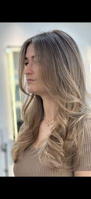 Well blended blonde balayage