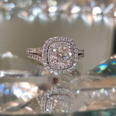 Beautiful cushion cut halo with round diamonds