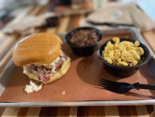 Pulled Pork with Slaw, Mac n cheese, baked beans