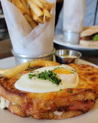 Croque - monsieur / Croque - madame