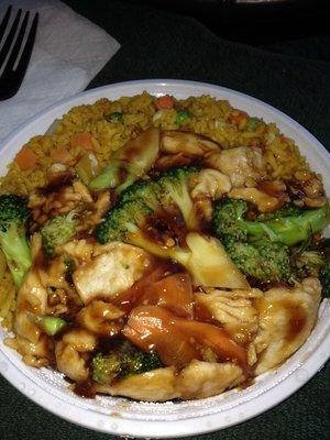 Lunch chicken and broccoli