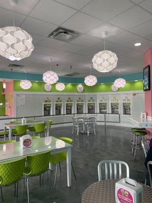 sweetFrog Premium Frozen Yogurt