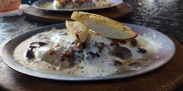 Stuffed Shell Alfredo with Mushrooms