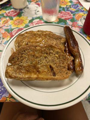 Thick Italian French toast w. Links