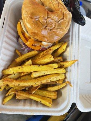 Beets Burger w/ Plaintain Fries